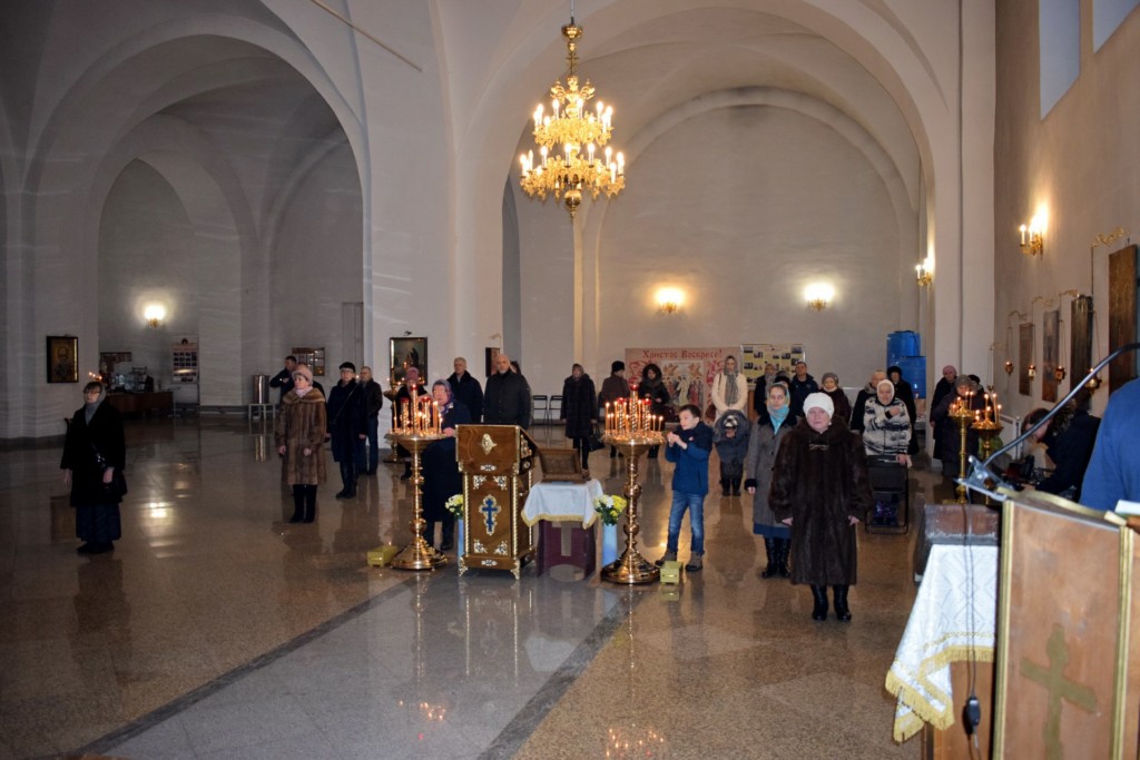 В день празднования Собора Предтечи и Крестителя Господня Иоанна. Фото 03