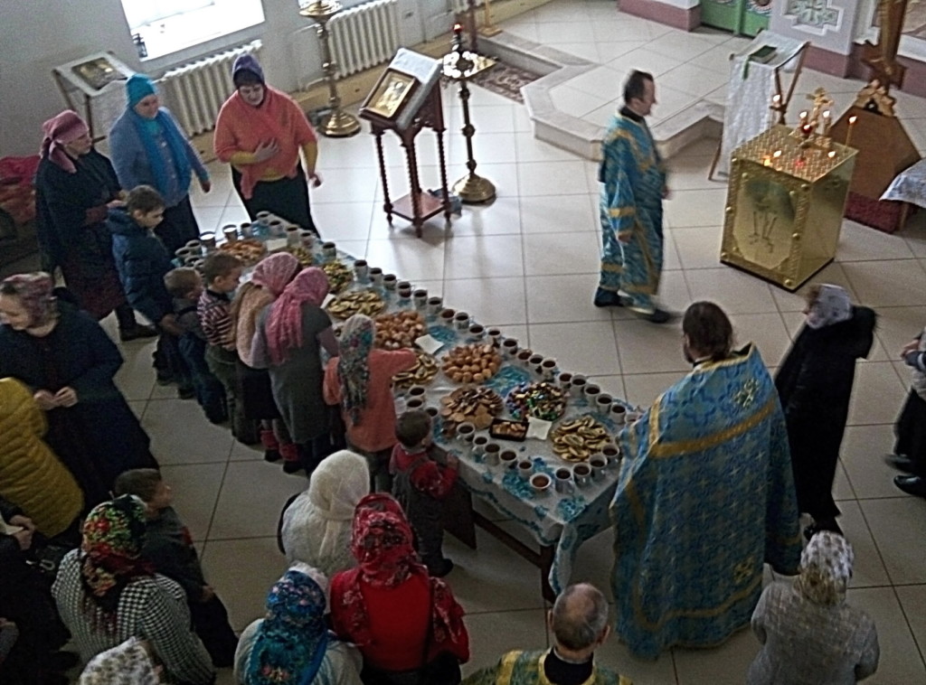 Празднование Иверской иконе Божией Матери в Никольском храме дер. Подмошье. Фото 10