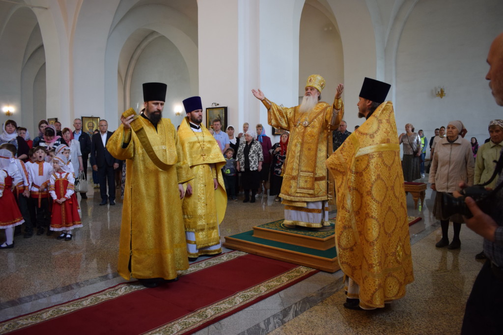 Престольный праздник и 170-летие основания Никольского храма в с.Рогачево. Фото 07