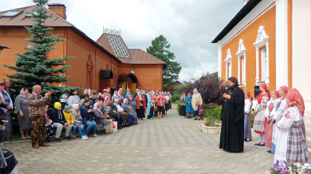 Праздник св. первоверховных апостолов Петра и Павла в с. Озерецкое. Фото 23