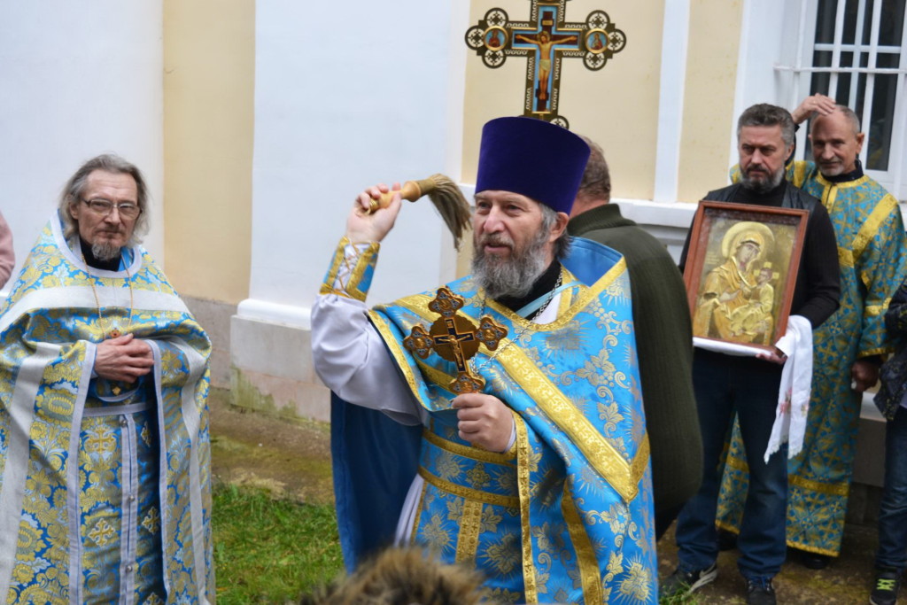 Акция «Согреем детские сердца» в Рогачевском благочинии. Фото 04